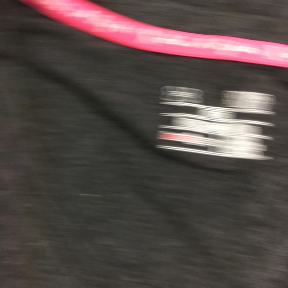 Under Armour Pink Pride ribbon heat gear shirt - Picture 6 of 7